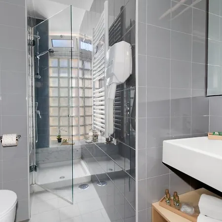 Vivaldo Piazza Dei Martiri - 4* Neapol