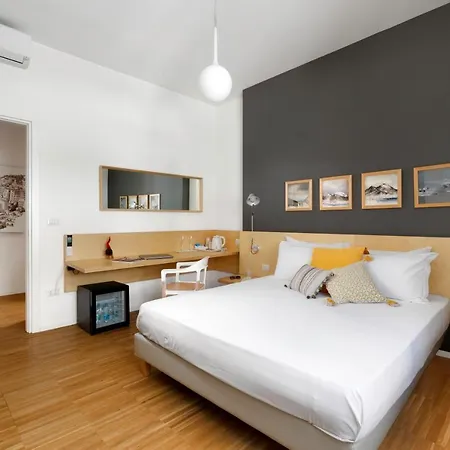 Vivaldo Piazza Dei Martiri - 4* Neapol