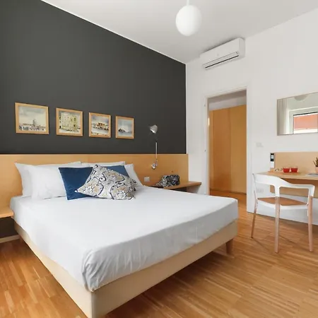 Vivaldo Piazza Dei Martiri - Penzion 4*